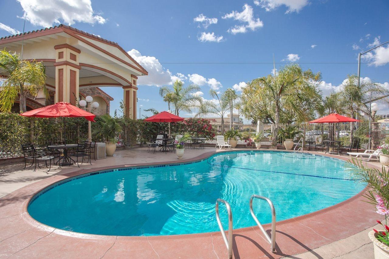 Best Inn & Suites Buena Park Exterior foto