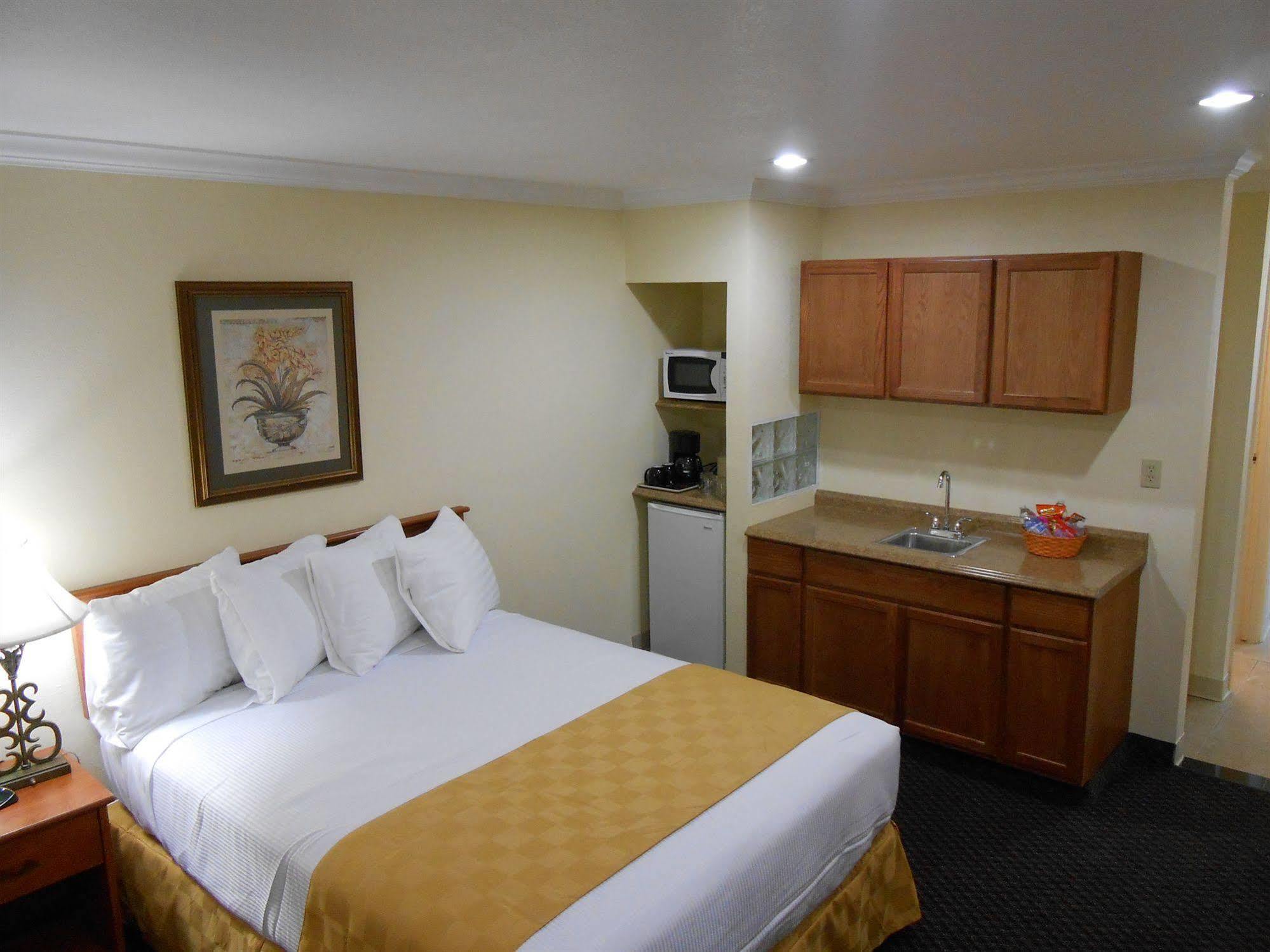 Best Inn & Suites Buena Park Exterior foto