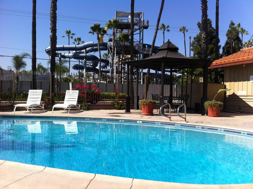 Best Inn & Suites Buena Park Exterior foto